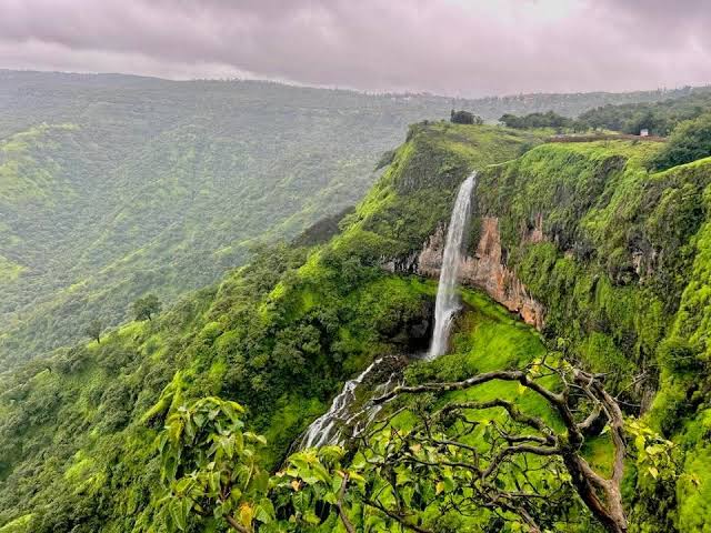 Pune to Mahabaleshwar One Day Tour photo 2